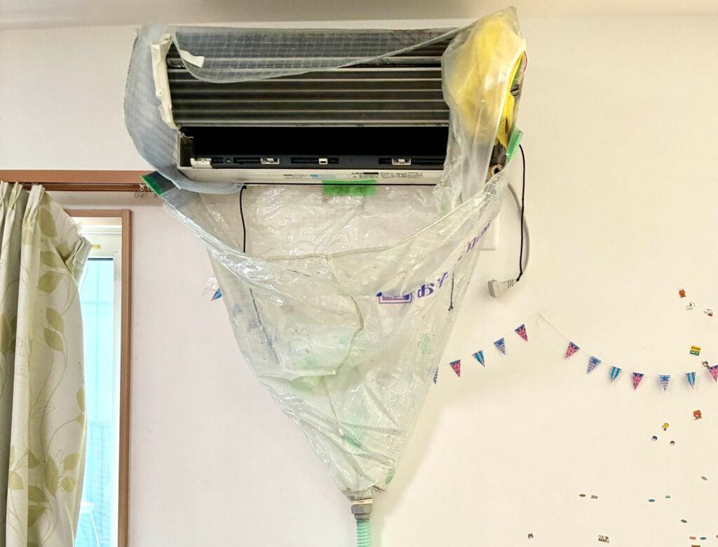 おそうじ本舗の完全分解洗浄体験レビュー・エアコンの養生