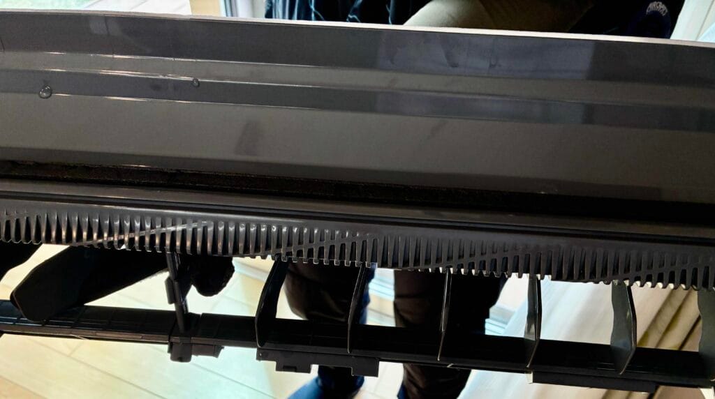 おそうじ本舗の完全分解洗浄・クリーニング後のピカピカのドレンパン